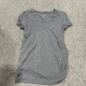 Isabel Maternity by Ingrid & Isabel Heather Gray V-Neck Tee